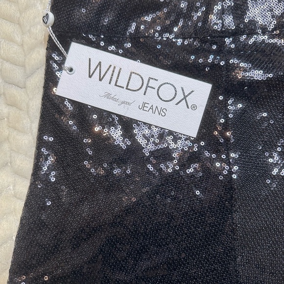 Wild fox Lula Sequin Skirt - Picture 4 of 4
